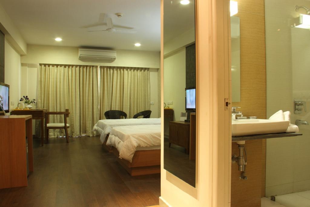 Xanadu Residency Kolkata Exterior photo